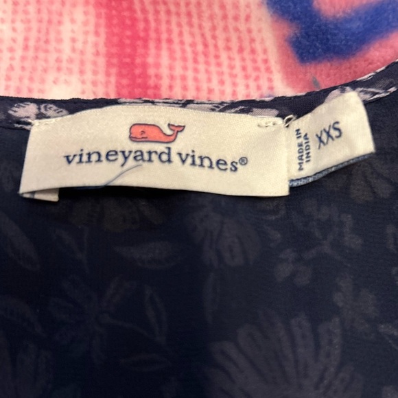 Vineyard Vines Dress - Picture 2 of 3